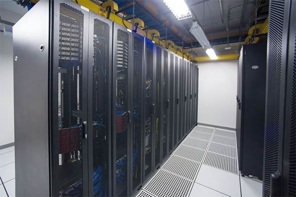 美国容错服务器p2800-1s的特点与使用建议